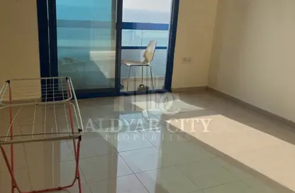 Apartment - 3 Bedrooms - 3 Bathrooms for rent in Ajman Corniche Residences - Ajman Corniche Road - Ajman
