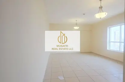 Apartment - 2 Bedrooms - 4 Bathrooms for rent in Robot Park Tower - Al Khan - Sharjah