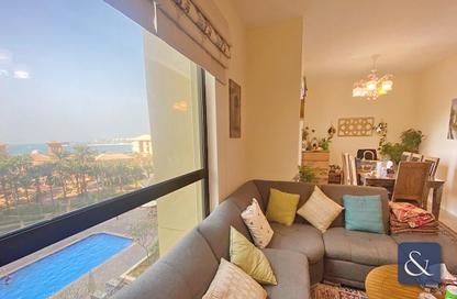 شقة - غرفة نوم - 2 حمامات للبيع في مرجان 2 - مرجان - مساكن شاطئ الجميرا - دبي