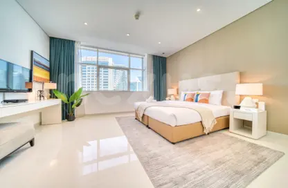 Apartment - 1 Bathroom for rent in The Cosmopolitan - Business Bay - Dubai