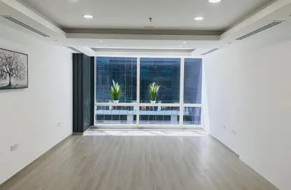 Office Space - Studio - 2 Bathrooms for rent in Tamani Art Tower - Business Bay - Dubai