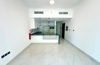 شقة للبيع في يونيستيت سوبريم ريزيدنس - ارجان - دبي