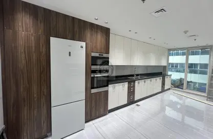 Apartment - 2 Bedrooms - 3 Bathrooms for sale in Emirates Crown - Dubai Marina - Dubai