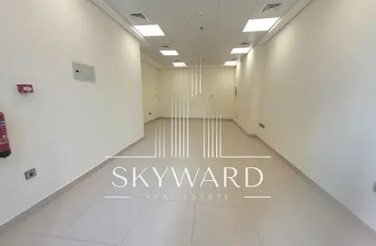 متجر - استوديو للايجار في شعبية 10 - شعبية - مصفح - أبوظبي