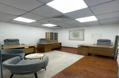 Business Centre - Studio - 4 Bathrooms for rent in Iris Bay - Business Bay - Dubai