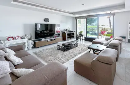 Villa - 4 Bedrooms - 5 Bathrooms for rent in Redwoods - Yas Acres - Yas Island - Abu Dhabi