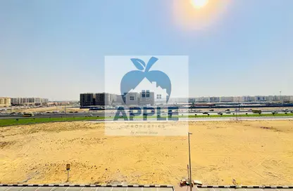 شقة - 2 غرف نوم - 3 حمامات للايجار في بناية مويليح 3 - مويلح - الشارقة