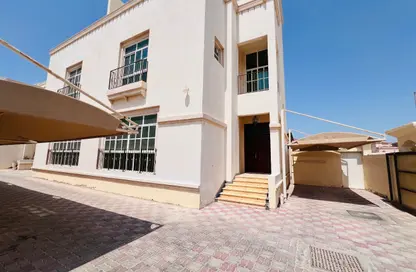 فيلا - 4 غرف نوم - 5 حمامات للايجار في فيلات مدينة خليفة آيه - مدينة خليفة أ - مدينة خليفة - أبوظبي