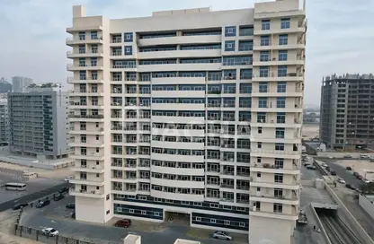 Apartment - 1 Bedroom - 1 Bathroom for sale in Royal Residence 1 - Royal Residence - Dubai Sports City - Dubai
