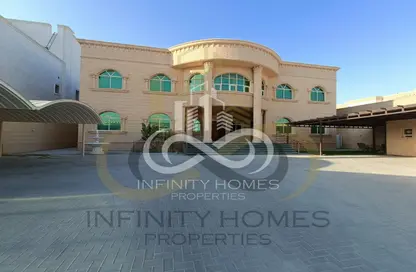 Villa - 7+ Bedrooms - 7+ Bathrooms for sale in Khalifa City - Abu Dhabi