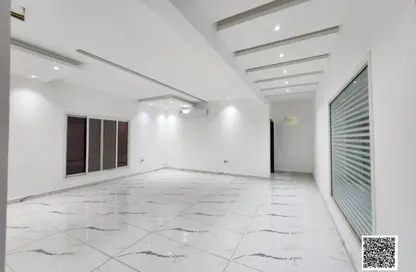 Villa - 5 Bedrooms - 7+ Bathrooms for rent in Al Mowaihat 1 - Al Mowaihat - Ajman