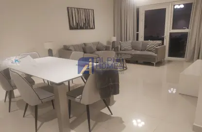 Living / Dining Room image for: Apartment - 2 Bedrooms - 3 Bathrooms for rent in Eclipse Twin Towers - Shams Abu Dhabi - Al Reem Island - Abu Dhabi, Image 1