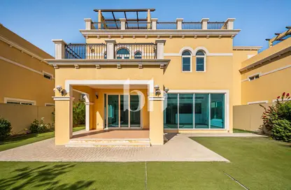 Villa - 4 Bedrooms - 5 Bathrooms for rent in Legacy - Jumeirah Park - Dubai