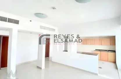 Apartment - 1 Bedroom - 2 Bathrooms for sale in Cricket Tower - Dubai Sports City - Dubai