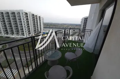 Apartment - 1 Bedroom - 1 Bathroom for sale in Waters Edge - Yas Island - Abu Dhabi