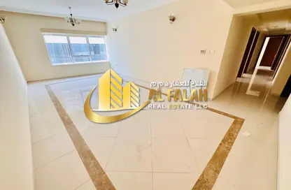 Apartment - 3 Bedrooms - 4 Bathrooms for rent in Al Mamzar - Al Mamzar - Sharjah - Sharjah