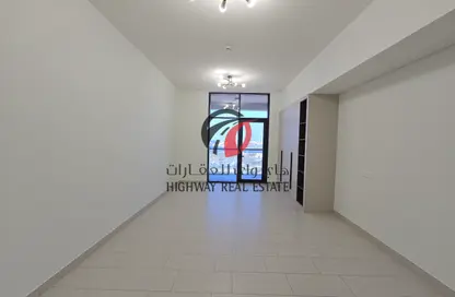 Apartment - Studio - 1 Bathroom for rent in Al Jaddaf Avenue - Al Jaddaf - Dubai