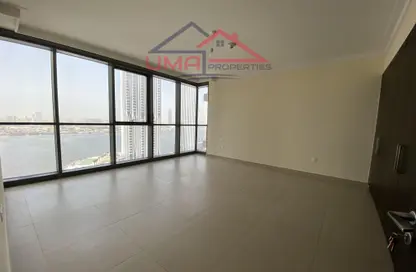 Apartment - 3 Bedrooms - 3 Bathrooms for sale in Dubai Creek Residence Tower 2 North - Dubai Creek Harbour (The Lagoons) - Dubai