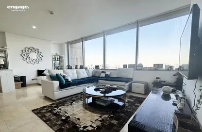 Living Room image for: Apartment - 1 Bedroom - 2 Bathrooms for sale in Sky Gardens - DIFC - Dubai, Image 1