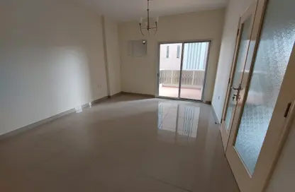 شقة - 2 غرف نوم - 1 حمام للايجار في ميدان بني ياس - ديرة - دبي