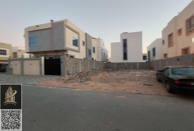 16012328 - Property Image 2