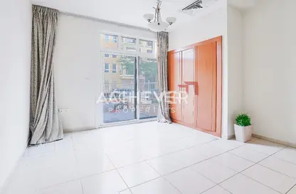 شقة - 1 حمام للايجار في روز2 - حدائق الإمارات 1 - قرية الجميرا سركل - دبي شقة - 1 حمام للايجار في روز2 - حدائق الإمارات 1 - قرية الجميرا سركل - دبي