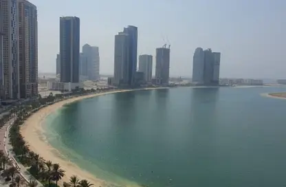 Apartment - 1 Bedroom - 2 Bathrooms for sale in Al Khan - Sharjah