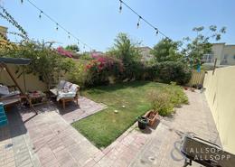 Garden image for: Villa - 2 bedrooms - 3 bathrooms for sale in Springs 10 - The Springs - Dubai, Image 1