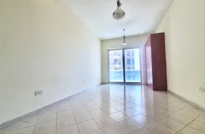Apartment - Studio - 1 Bathroom for rent in The Crescent B - The Crescent - Dubai Production City (IMPZ) - Dubai