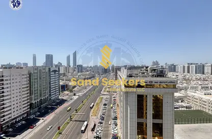 Apartment - 1 Bedroom - 2 Bathrooms for rent in Al Falah Street - City Downtown - Abu Dhabi