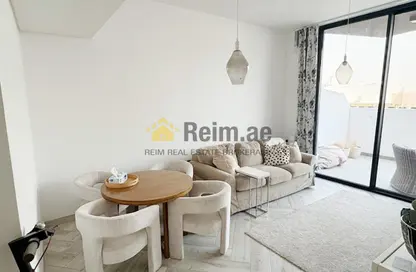 Apartment - 2 Bedrooms - 3 Bathrooms for rent in Empire Residence - Jumeirah Village Circle - Dubai