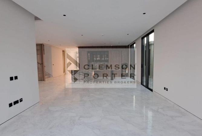 15171011 - Property Image 2