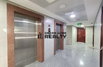 Apartment - 2 Bedrooms - 2 Bathrooms for rent in Suroor Towers - Al Khan - Sharjah