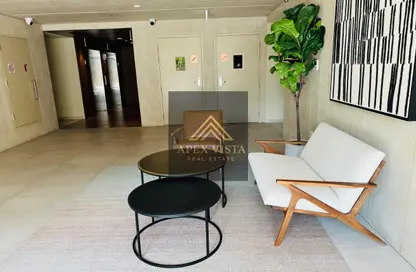 شقة - 1 حمام للايجار في زهور 2 - الزاهية - تجارية مويلح - الشارقة