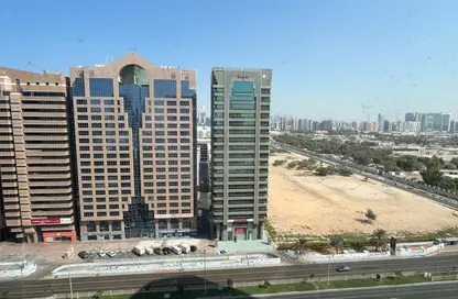 شقة - 3 غرف نوم - 4 حمامات للايجار في الخالدية - أبوظبي