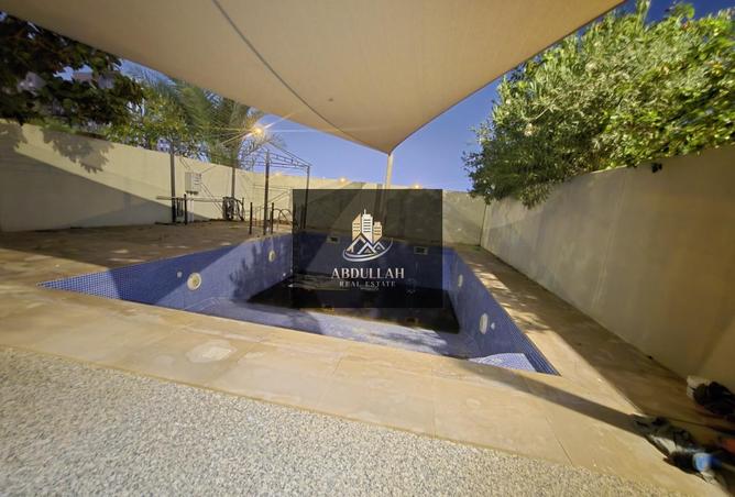 15992599 - Property Main Image