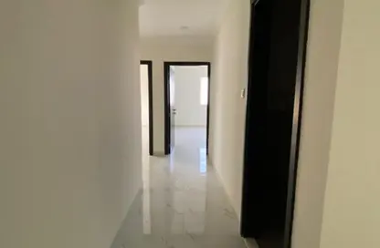 شقة - 2 غرف نوم - 3 حمامات للايجار في المويهات - عجمان