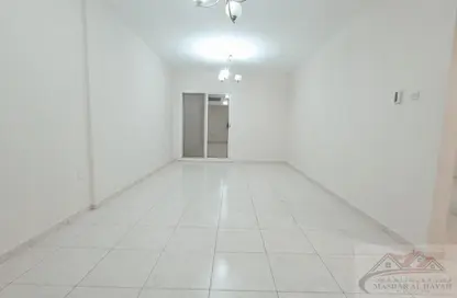 Apartment - 1 Bedroom - 2 Bathrooms for rent in Street 20 - Al Nahda - Sharjah