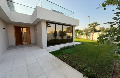 Villa - 3 Bedrooms - 4 Bathrooms for sale in Sharjah Garden City - Sharjah