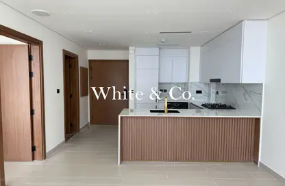 شقة - غرفة نوم - 2 حمامات للبيع في بن غاطي عنبر - منطقة 11 - قرية الجميرا سركل - دبي