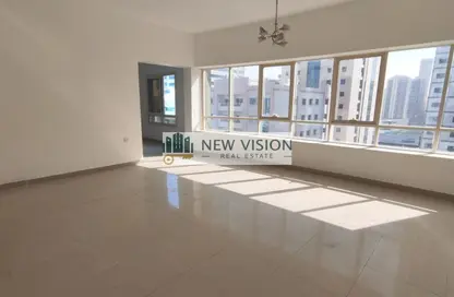 Apartment - 3 Bedrooms - 3 Bathrooms for rent in New Al Taawun Road - Al Taawun - Sharjah