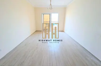 Apartment - 1 Bedroom - 2 Bathrooms for rent in Muwaileh 29 Building - Muwaileh - Sharjah