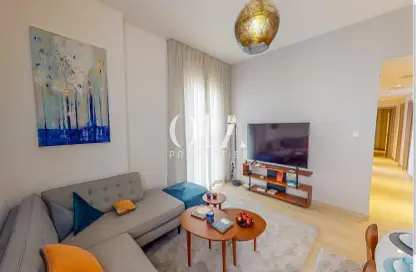 Living Room image for: Apartment - 3 Bedrooms - 3 Bathrooms for sale in Waters Edge - Yas Island - Abu Dhabi, Image 1