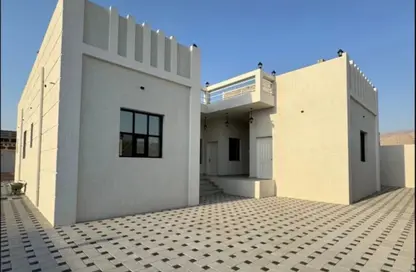 فيلا - 4 غرف نوم - 6 حمامات للايجار في خت - رأس الخيمة