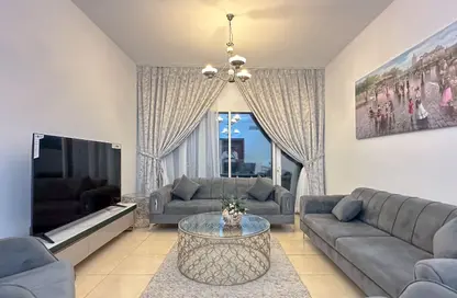 Apartment - 3 Bedrooms - 2 Bathrooms for rent in Al Khan Corniche - Al Khan - Sharjah
