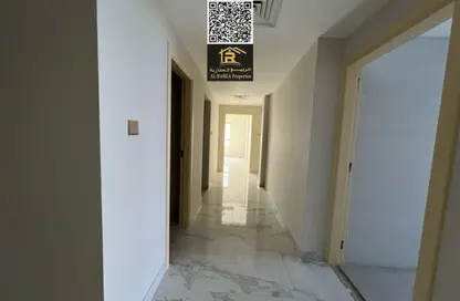 Apartment - 2 Bedrooms - 2 Bathrooms for rent in Corniche Tower - Ajman Corniche Road - Ajman