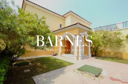 Villa - 4 Bedrooms - 5 Bathrooms for rent in Legacy - Jumeirah Park - Dubai