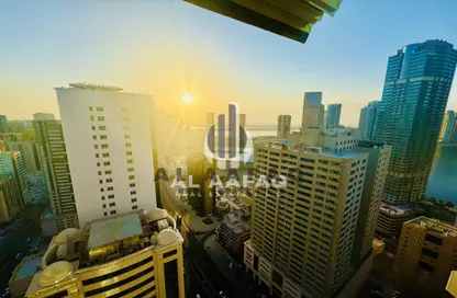 شقة - غرفة نوم - 2 حمامات للايجار في برج منازل 5 - شارع التعاون - التعاون - الشارقة