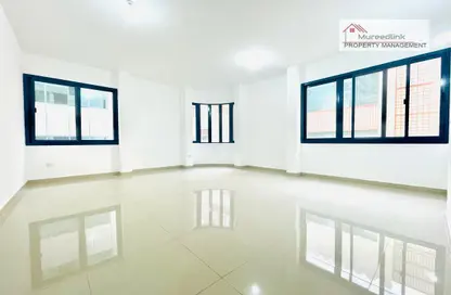 صورة لـ غرفة فارغة شقة - 2 غرف نوم - 2 حمامات للايجار في شارع حمدان - أبوظبي ، صورة رقم 1
