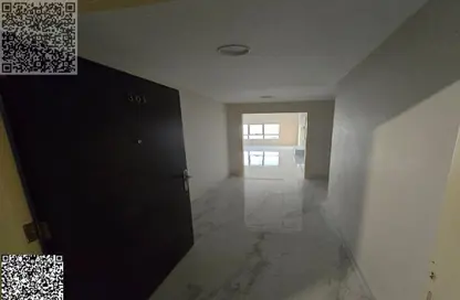 Apartment - 3 Bedrooms - 3 Bathrooms for rent in Cornish Tower - Al Rumaila - Ajman